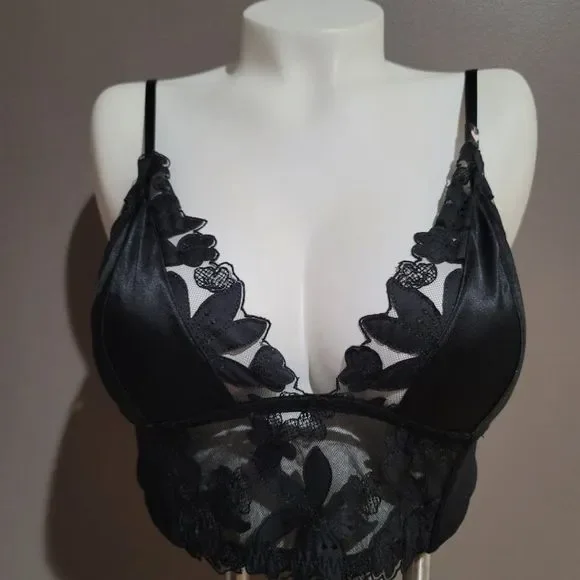 Victoria’s Secret Floral Embroidered Bralette